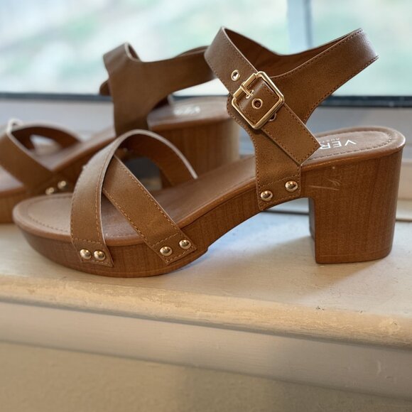Wedges - Picture 5 of 5
